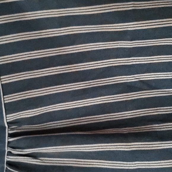 W5 silky flutter sleeves top - Picture 2 of 6